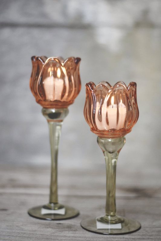 Lysglass blomst h 18,5 cm fersken