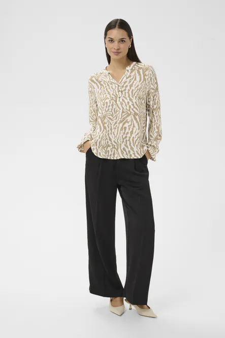 Hovedbilde KAmathilde Blouse
