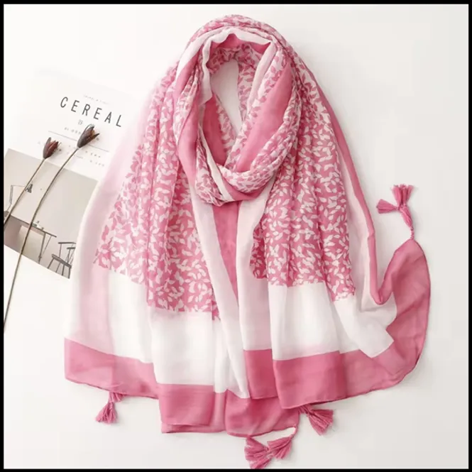 Hovedbilde Saga Leaf Print Tassel Viscose Scarf 180x90