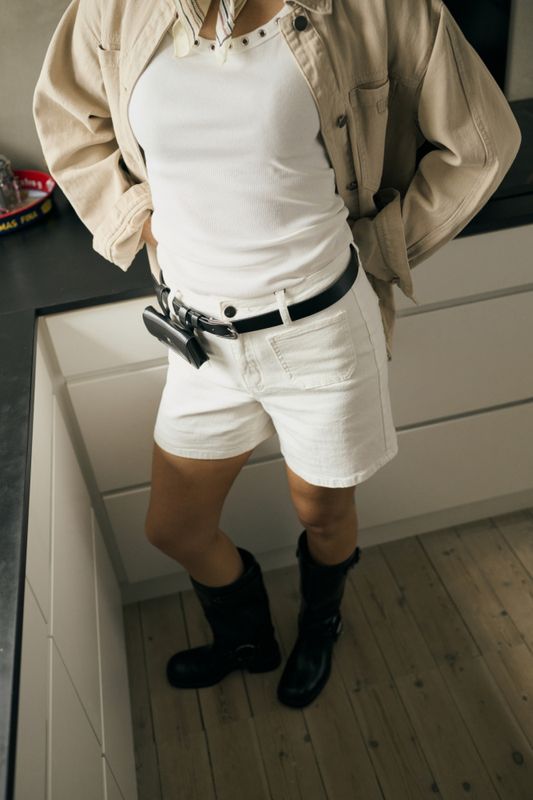 KAkarla Twill Shorts