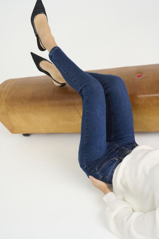 KAwillow HW Slim Fit Jeans 