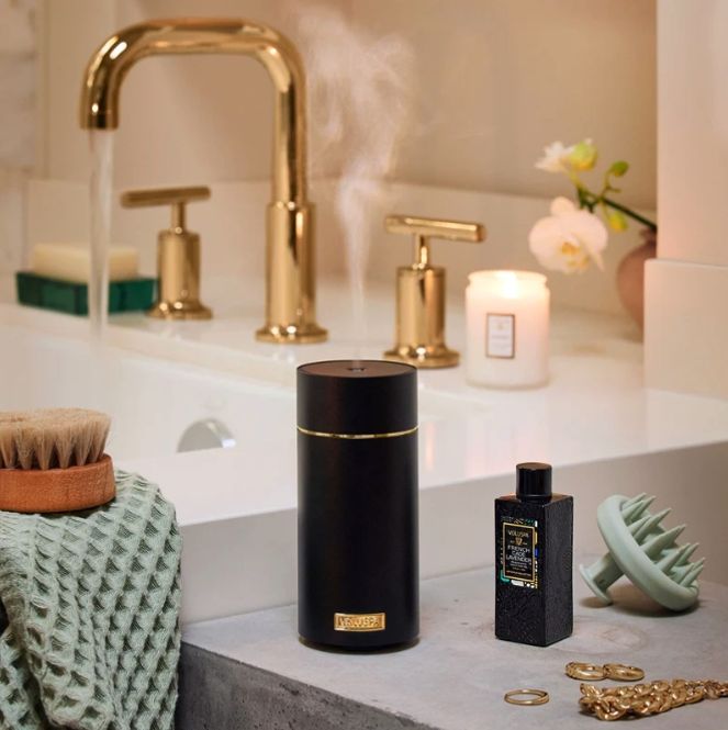 Hovedbilde Voluspa Ultrasonic Diffuser Device Black