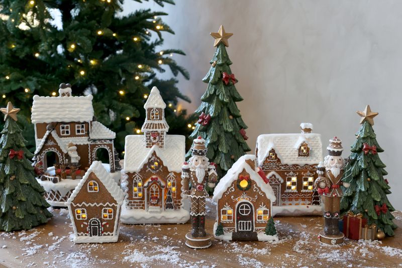Noël Pepperkakehus m. LED