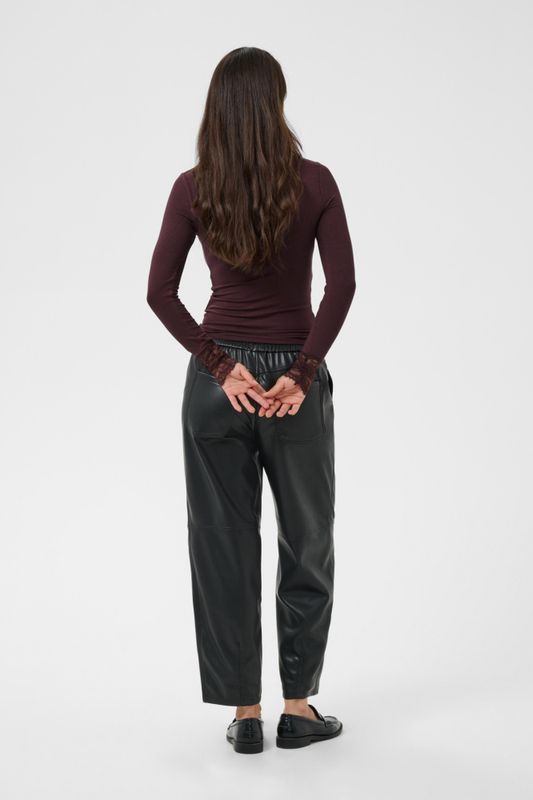 KAomi Turtleneck T-Shirt