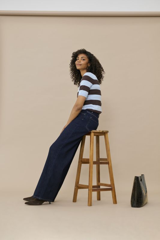 KaMeadow HW Reg fit Jeans Dark Blue Unwashed Denim 